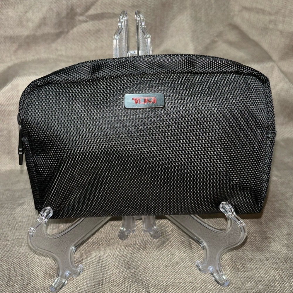 TUMI x DELTA | Nylon Toiletry Pouch UNISEX